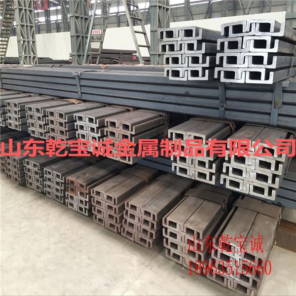 叉车超长型钢专用属具制造技术