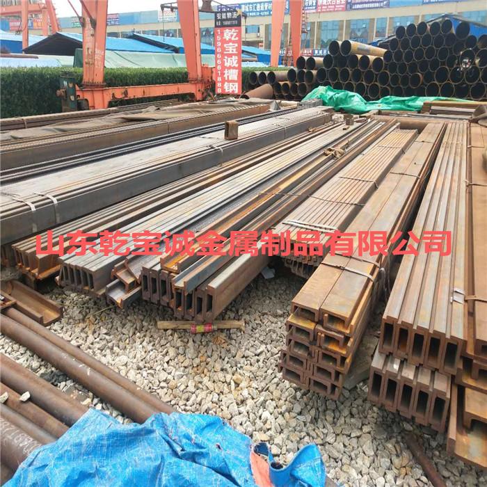 热轧叉车门架槽钢槽宽测量工具”