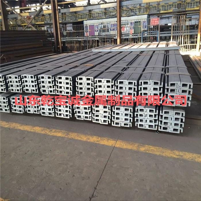 叉车的起源及使用性能介绍