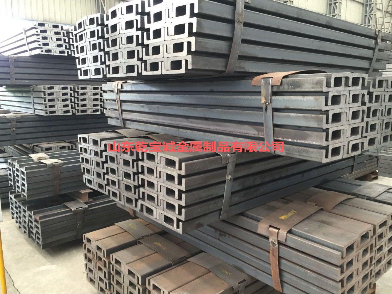 用于叉车车架的组焊工装