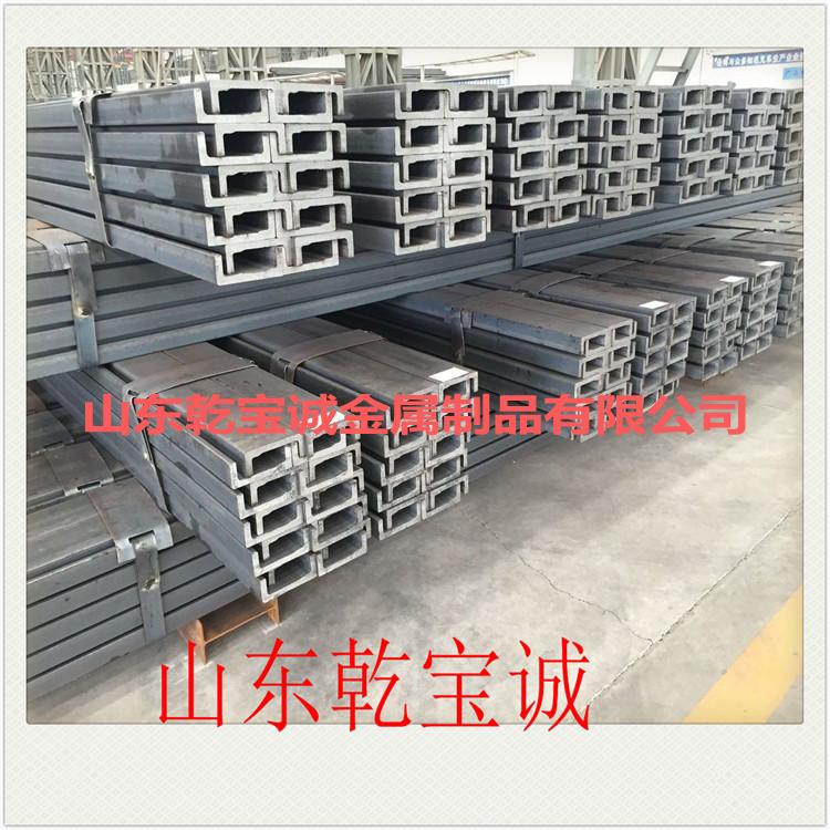 高强度钢材料在叉车外门架轻量化设计中的应用