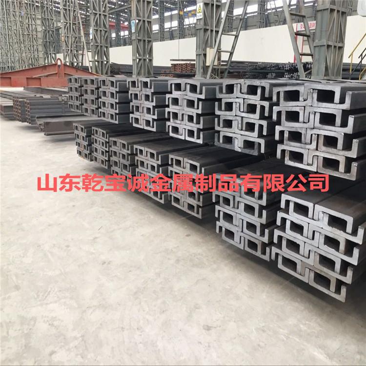 叉车门架槽钢的特定高度内宽测量工具